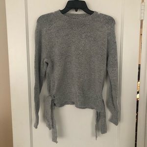 ☀️5/$25☀️ Hooked Up sweater